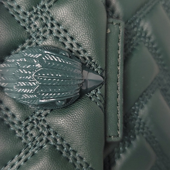 Kensington Leather Mini Crossbody Bag KURT GEIGER LONDON - Picture 4 of 9